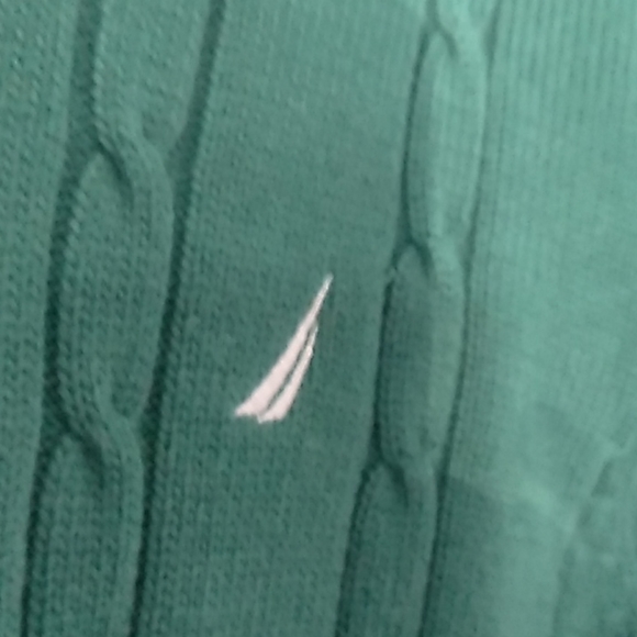 Handsome NWT Boy's 16/18 Nautica beautiful deep green sweater/gray trim - Picture 2 of 9